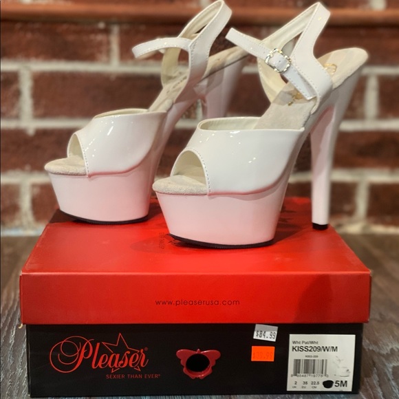 Pleaser Kiss 209 White Shoes NEW - Picture 1 of 5